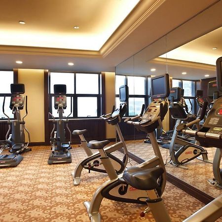 Howard Johnson Kaina Plaza Changzhou Гуанджоу Екстериор снимка