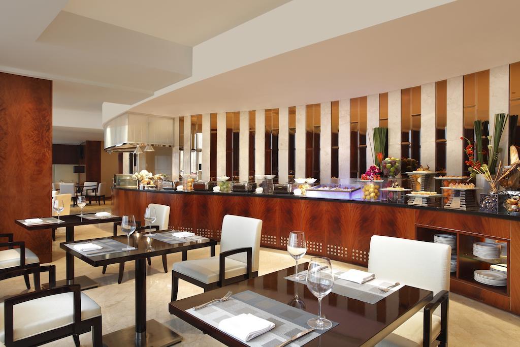 Howard Johnson Kaina Plaza Changzhou Гуанджоу Екстериор снимка